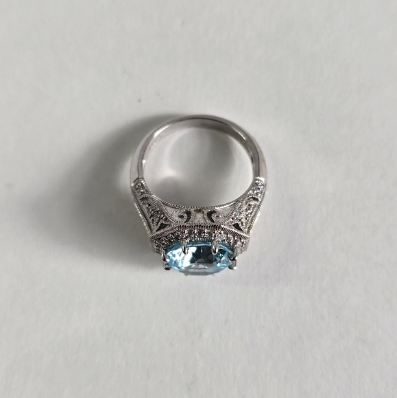 Sterling Silver 925 Stunning Blue and Silver Ring with Intricate Design - Picture 4 of 9